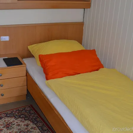 Hages 3* 巴特萨尔茨乌夫伦